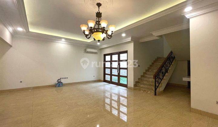 Rumah New Neo Classic Jual Cepat, Rumah Strategis Jual Murah, Lokasi haji Nawi Gandaria Jakarta Selatan 1