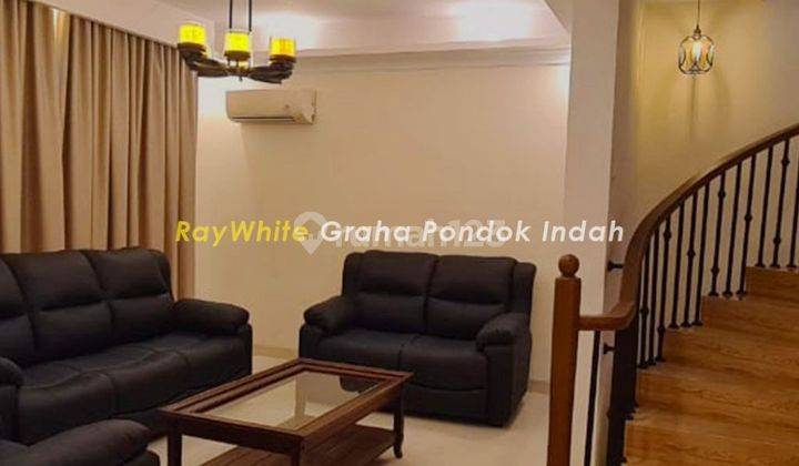 Rumah Baru di Sewakan Cepat selama 1 tahun, Full Furnished, di Pondok Indah  Jakarta Selatan,  Nyaman, Aman, dekat Mall dan Aksea Toll 2