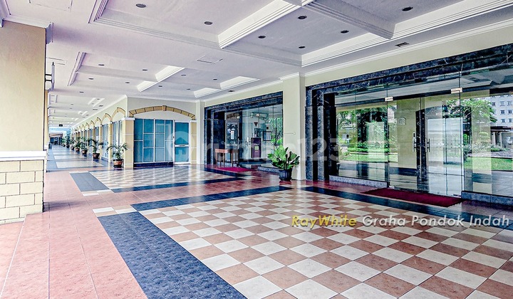Quick Sale 3 Bedroom Apartment in Permata Hijau, Negotiable Price Strategically Located in South Jakarta 2
