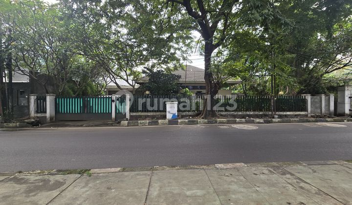 Dijual Rumah Tua Nego Hitung Tanah Bisa Nego Dibawah Harga Pasar Di Permata Hijau Jakarta Selatan Cocok Untuk Usaha, Kantor 