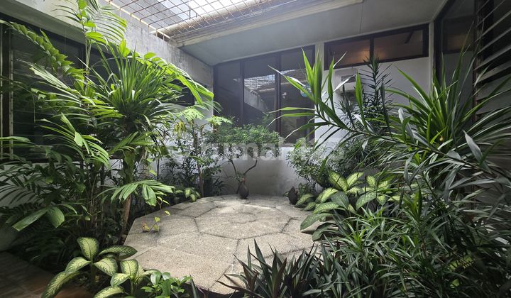 Dijual Rumah Tua Nego Hitung Tanah Bisa Nego Dibawah Harga Pasar Di Permata Hijau Jakarta Selatan Cocok Untuk Usaha, Kantor  2