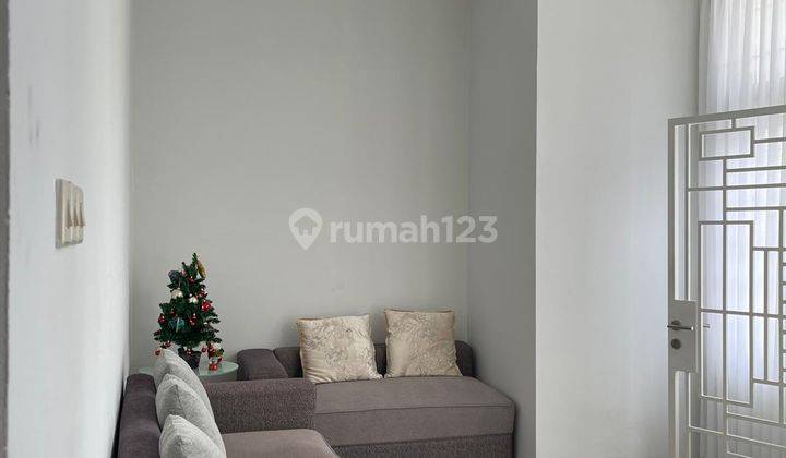 Disewakan Rumah Baru Renovasi Full Furnished Di Pondok Indah, Jakarta Selatan Cocok Hunian Akses Mudah, Dekat Mall, Perkantoran 2