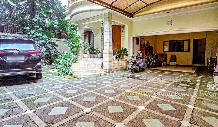 Dijual Cepat Rumah Mewah di Ampera Jakarta Selatan Bebas Banjir Lokasi Hook Dekat Perkantoran Mall dan Aman Nyaman bisa Nego 2