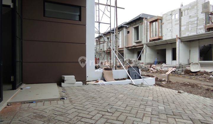 Rumah Dijual Surabaya Timur Sebelah Pakuwon City Dekat Its Galaxy Mall 9