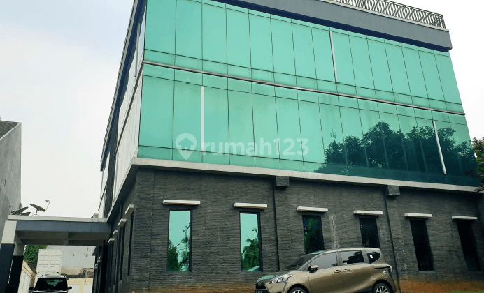 Dijual Cepat Gedung 4 Lantai Jalan Raya Harsono Ragunan 1