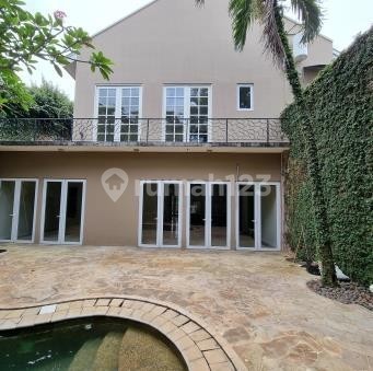 Dijual Rumah Bagus Asri di Pondok Indah