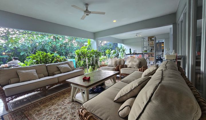 For Sale: House in an Exclusive Complex in Kemang, Quiet Neighborhood