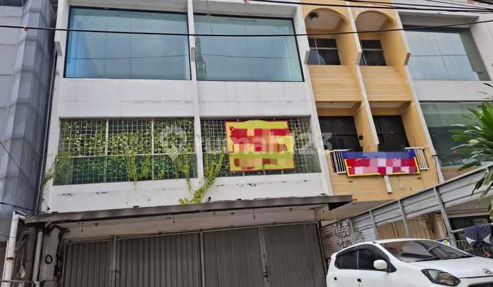 For Rent 2 Adjacent Shophouses by Fatmawati Raya Main Road For Rent 2 Adjacent Shophouses by Fatmawati Raya Main Road