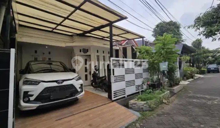 Rumah Keren di Griya Bintara Indah - 500M Pondok Kopi Rumah Keren di Griya Bintara Indah - 500M Pondok Kopi