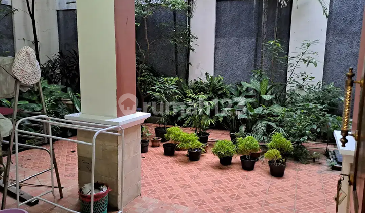 Rumah Mewah Di Komplek Dki Pondok Kelapa 2
