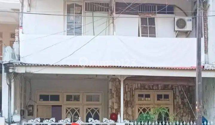 Rumah Megah Fresh 3 Kamar Tidur Di Rawamangun 2