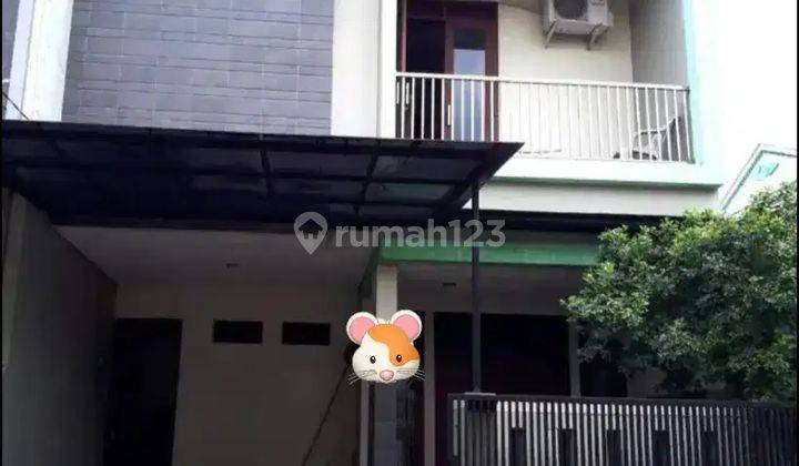 Rumah Mewah Di Pondok Kelapa, Jakarta Timur 1