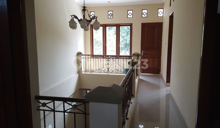 RUMAH BARU RENOV DI KOMPLEK PONDOK BAMBU 2