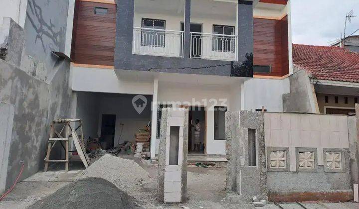 Rumah Baru Dalam Komplek Elite Griya Bintara Indah 1