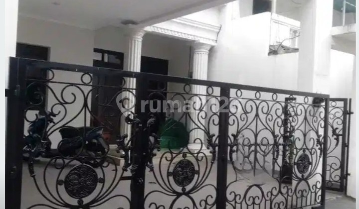 Rumah Mewah Di Taman Malaka - Pondok Kelapa, Duren Sawit 2