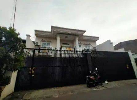 Rumah Mewah Di Cipinang Besar Pondok Bambu 1