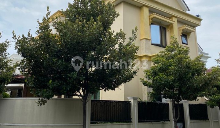 Rumah Mewah Dlm Komplek Super Elite Royal Residence