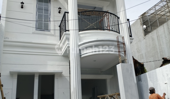 Rumah American Classik Di Bintara Rumah American Classik Di Bintara