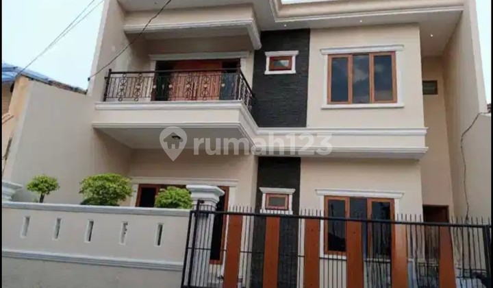 Rumah Baru Dalam Komplek Keren Di Rawamangun 2