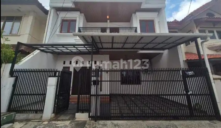 Rumah Keren di Komplek Rawamangun - Jakarta Timur