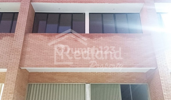 Ruko di Raya Binong , Curug Tangerang ( HL 7473S ) Ruko di Raya Binong , Curug Tangerang ( HL 7473S )