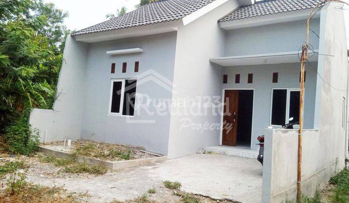 Rumah di Widoro , Sembungharjo Genuk , Semarang Hl 5777  1