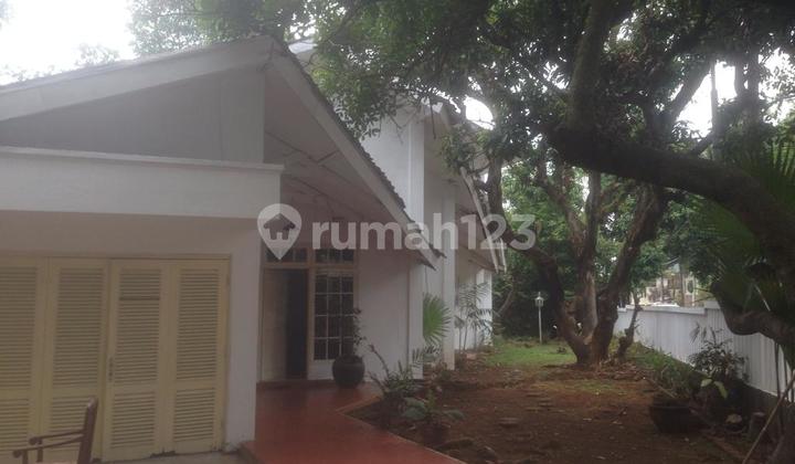 Dijual Rumah Tua Hitung Tanah di Taman Lebak Bulus, Jaksel (Jp/Cm) Dijual Rumah Tua Hitung Tanah di Taman Lebak Bulus, Jaksel (Jp/Cm)