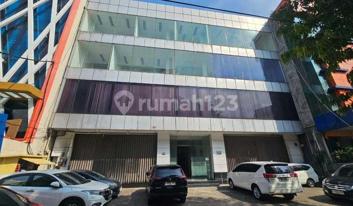 For Rent: Strategic Mini Building in Melawai, South Jakarta (jp/ak) 1