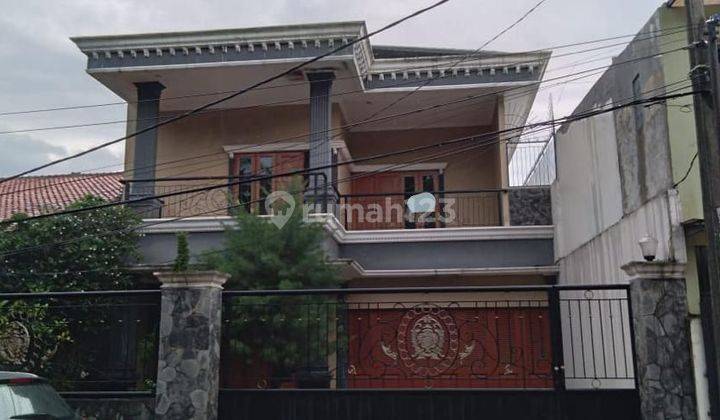 Rumah 2 Lantai Dekat Pintu Masuk Dan Keluar Tol Andara, Jakarta Selatan (dd)