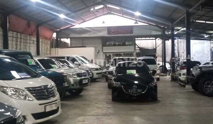 Disewakan Bangunan Exs Showroom Mobil Di Pejaten Dekat Kemang, Jaksel (ir)