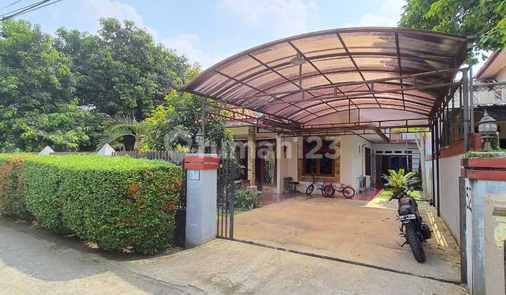 Dijual Rumah Luas di Tanah Baru, Depok (Dd) Dijual Rumah Luas di Tanah Baru, Depok (Dd)
