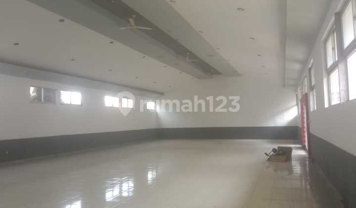Disewakan Ruang Usaha di M.kahfi Jagakarsa, Jaksel (Dd)