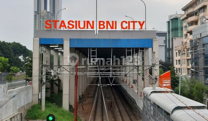 For Rent: 1-Story Shop House Near LRT, KRL, and MRT Stations in Dukuh Atas (aa) 2