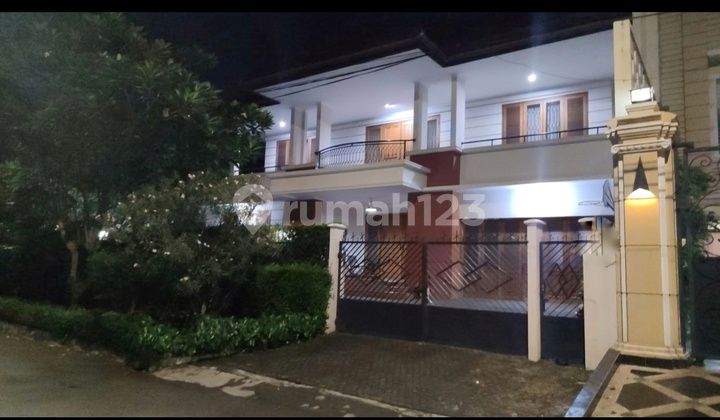 For Rent House in Bukit Hijau Pondok Indah, South Jakarta (furnished/water & electricity included) For Rent House in Bukit Hijau Pondok Indah, South Jakarta (furnished/water & electricity included)