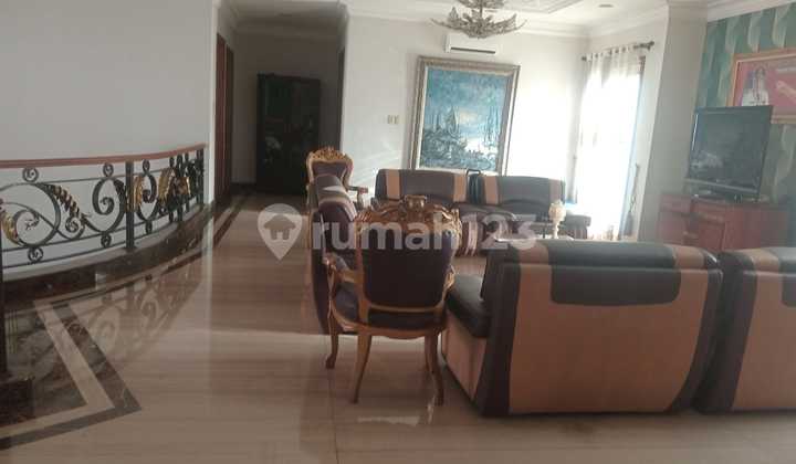 For Sale Luxury House in Premium Area Menteng, Central Jakarta (mm) 2