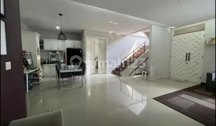 Dijual Rumah 3 Lantai Di Cilandak, Jaksel (dd) 2