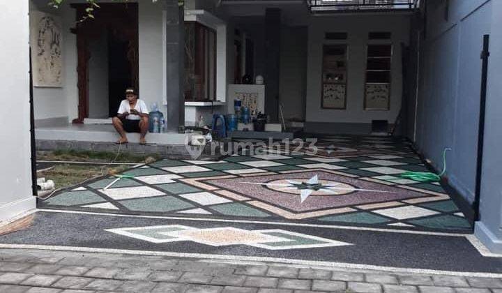 Rumah Bagus SHM di Jl. Gitasura, Peguyangan Kaja, Denpasar 1