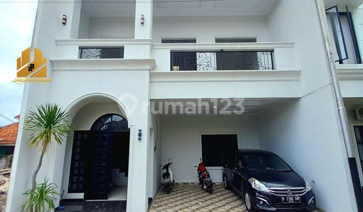 Dijual Cepat Rumah Bagus Siap Huni Harga Dibawah Pasaran di Jagakarsa