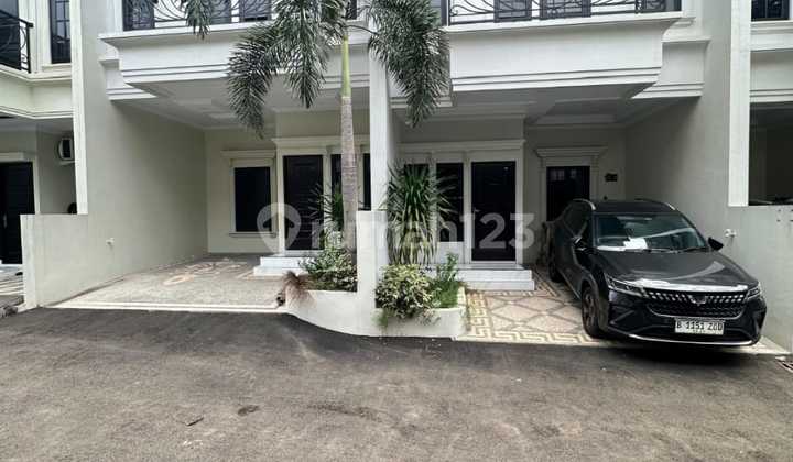 Rumah Modern 2 Lantai Dalam Cluster Exclusive Nempel Tol Desari Dan Brigif Di Ciganjur Jagakarsa