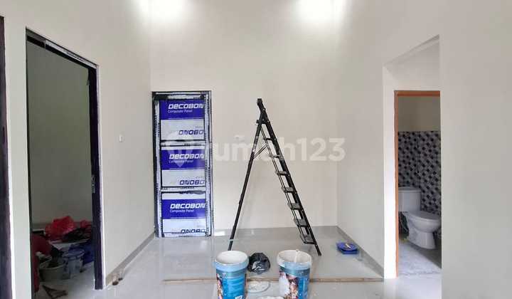 Cheapest Ready-to-Live Minimalist House Near the Station in Cipayung Jaya, Depok 2