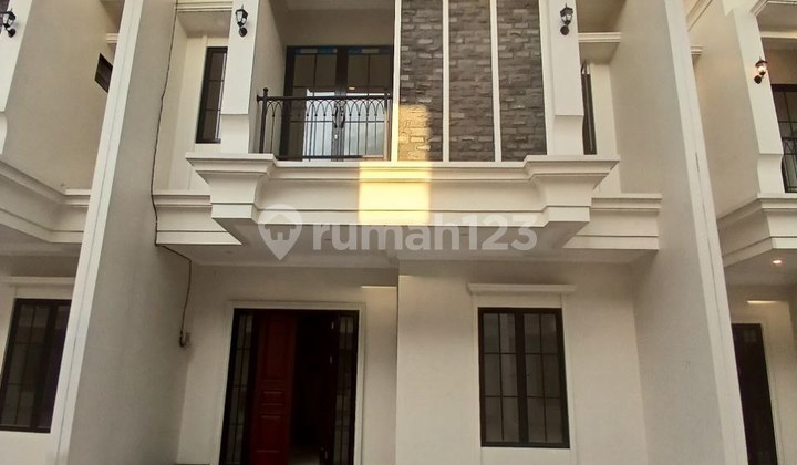 Rumah Mewah Hanya 1 Milyaran Akses Nempel Gdc Carport Luas Di Cilodong Depok