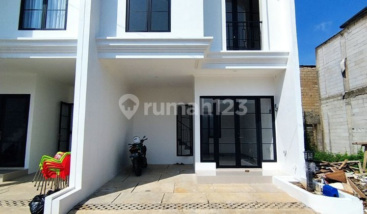2-Storey House Ready to Occupy Without Down Payment Adjacent to GDC in Sukmajaya Cilodong Depok 2