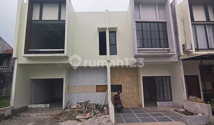 Dijual Rumah 2 Lantai Termurah Lokasi Bagus Nempel Joglo di Karang Tengah Ciledug 2
