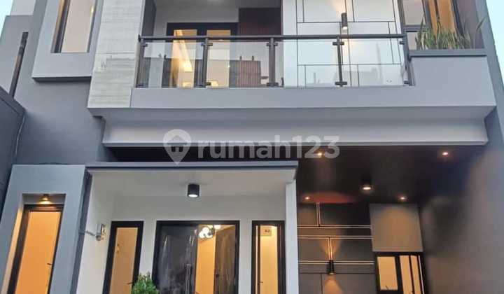 Rumah Mewah Termurah Dilengkapi Rooftop Dalam Cluster Dekat Stasiun Di Poltangan Pasar Minggu Rumah Mewah Termurah Dilengkapi Rooftop Dalam Cluster Dekat Stasiun Di Poltangan Pasar Minggu