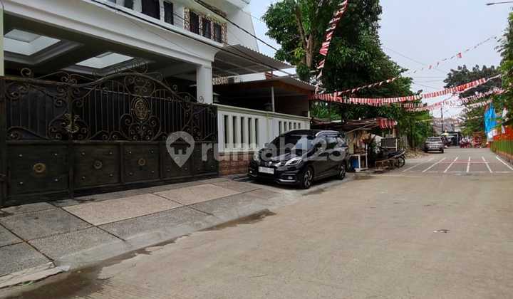 Rumah Secondary Terawat Tanah Luas Siap Huni Dalam Komplek Di Duren Sawit 2