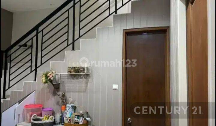 Rumah Nyaman Asri Ada Kolam Ikan Koi Cengkareng Akasia 2