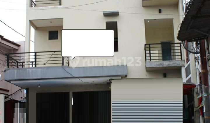 Dijual Rumah (Koskosan Brand New) Dekat MRT Blok A di Jl. Karya Utama Gandaria Uatara Kebayoran Baru Jakarta Selatanshm Luas Tanah: 120M²Luas Bangunan: 300Mdimensi: 12X10bentuk Tanah: Persegibangunan: 3 Lantailistrik 5500Wbangunan Tahun: 2018Kamar Tidur: Dijual Rumah (Koskosan Brand New) Dekat MRT Blok A di Jl. Karya Utama Gandaria Uatara Kebayoran Baru Jakarta Selatanshm Luas Tanah: 120M²Luas Bangunan: 300Mdimensi: 12X10bentuk Tanah: Persegibangunan: 3 Lantailistrik 5500Wbangunan Tahun: 2018Kamar Tidur: