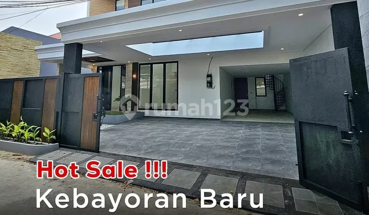 Hot Sale Prestige Area Luxurious House Brand New Modern Design For Sale At Komplek Griya Mandiri Radio Dalam Kebayoran Baru Jakarta Selatan. Unfurnished SHM, IMB, PBB. Hot Deal Price - Land Area 307 M² - Building Area 360 M² - Bedrooms 4 + 1 - Bathrooms 4 + 1