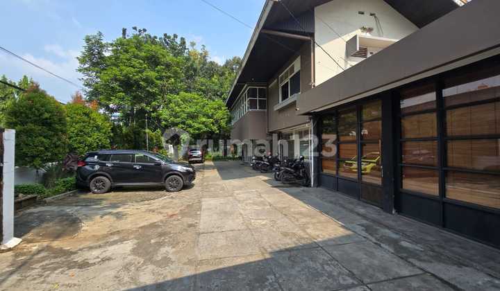 Turun Harga For Salerumah Kantorzona Komersialcocok untuk Usahadi Area Brawijaya Kebayoran Barushmlt. 1017M2lb. 452M22 Lantai3 Ruang Kerja3 Kamar Mandipos Securitytamanizin bisa 5 Lantaicarport 12 Mobilharga 70M > 62.5M > 58M > 55 M Nepis