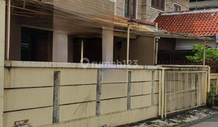 Turun Harga
02
for Sale Rumah Siap Huni Dekat Panglima Polim Kebayoran Baru Jakarta Selatan
shm
lt. 224m²
lb. 182m²
2 Lantai
kt 3
km 2
garasi 1 Mobil
carport 1 Mobil

harga Jual Rp. 7.5 M Menjadi Rp. 6 M 1